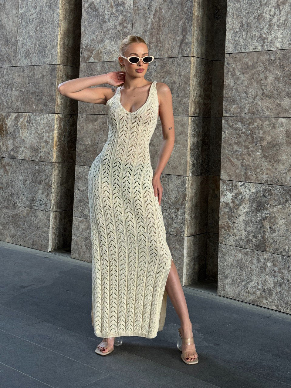 Knit Dress - (MIDI)